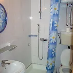 Karmen شقة تروغير