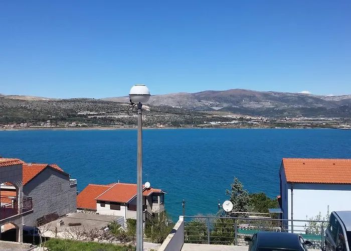 Karmen Apartment Trogir