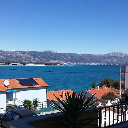 Apartamento Karmen *